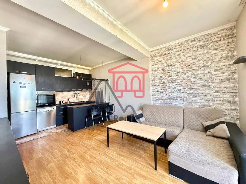 A bright and cozy two-bedroom apartment in a new building, featuring a spacious living room and a balcony. It has a well-designed layout, a modern kitchen, and everything you need for a comfortable life—central heating, an air conditioner, and a dishwasher. — фото 3