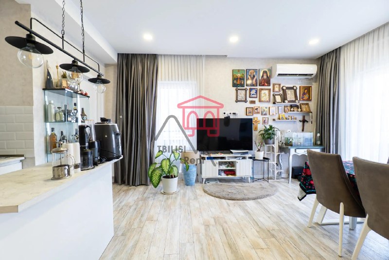 A bright apartment with a panoramic view is for sale in the Saburtalo District. The apartment is ready to move in and is suitable for rental investment. — фото 4