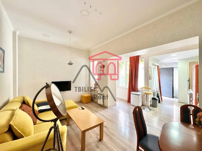 An apartment for sale in the Vera district, next to the Shavi cafe and coworking space, on a cozy side street. The living area is 62 square meters plus a 53 square meter attic. — фото 5