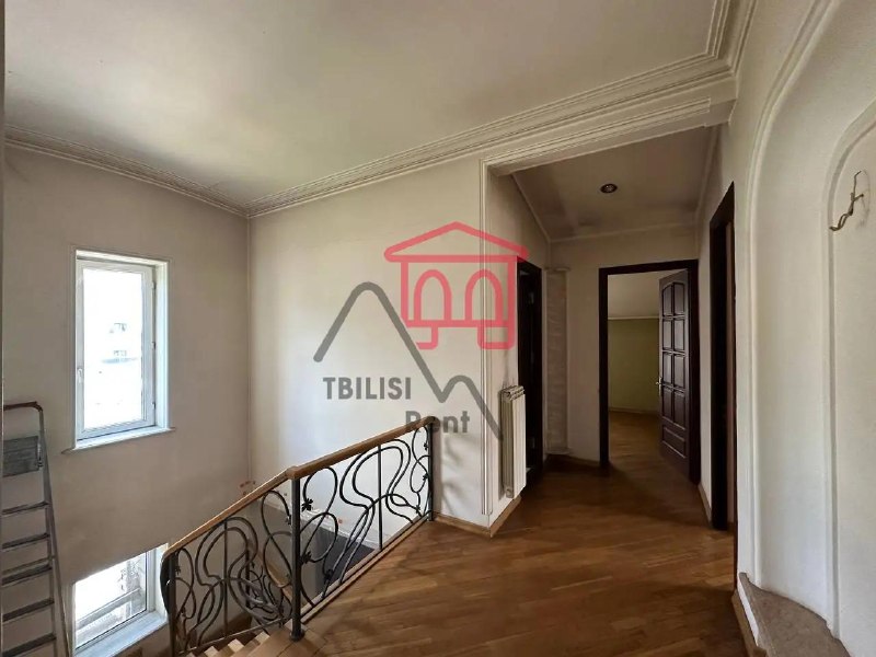 A two-story house with a plot of land in Samgori, Tbilisi, is for sale. The house features 5 bedrooms, a living room, a separate kitchen, a basement, a wine cellar, a sauna, several adjacent utility rooms in the courtyard, 2 bathrooms, and an off-street parking space. — фото 5