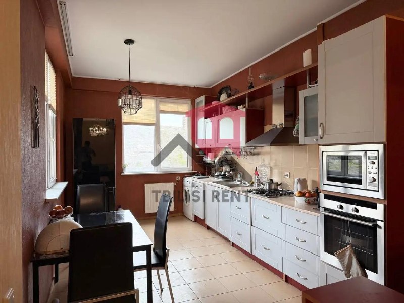 Spacious 2-bedroom apartment with 2 bathrooms and a terrace for sale near Axis Towers in Vake — фото 5
