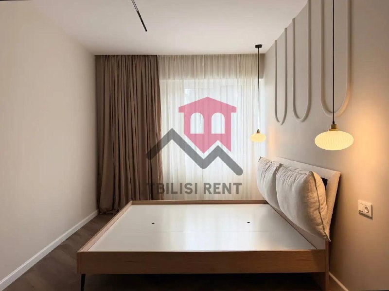 A brand-new, spacious apartment is for sale in a new building in the Vashlijvari neighborhood. The apartment has 2 bedrooms and a walk-in closet, a balcony, and a utility room. It also has a separate entrance. — фото 5