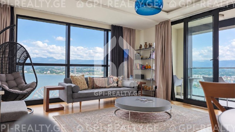 Продаётся 2-bedroom в Porta Batumi Tower с панорамным видом на море и город — фото 2