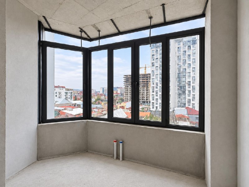 Продаётся 2-bedroom в Старом городе Батуми с дополнительными комнатами — фото 5